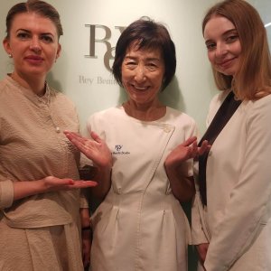 ロシアの美容スクールの先生とインスタライブ！